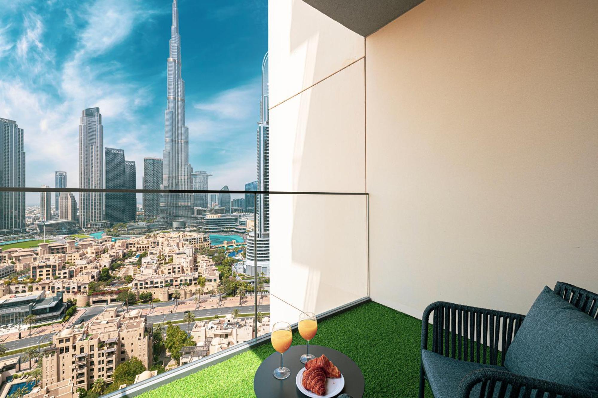 Smartstay At Burj Royale - Full Burj Khalifa View - Brand New Luxury Apartments Dubai Exterior foto