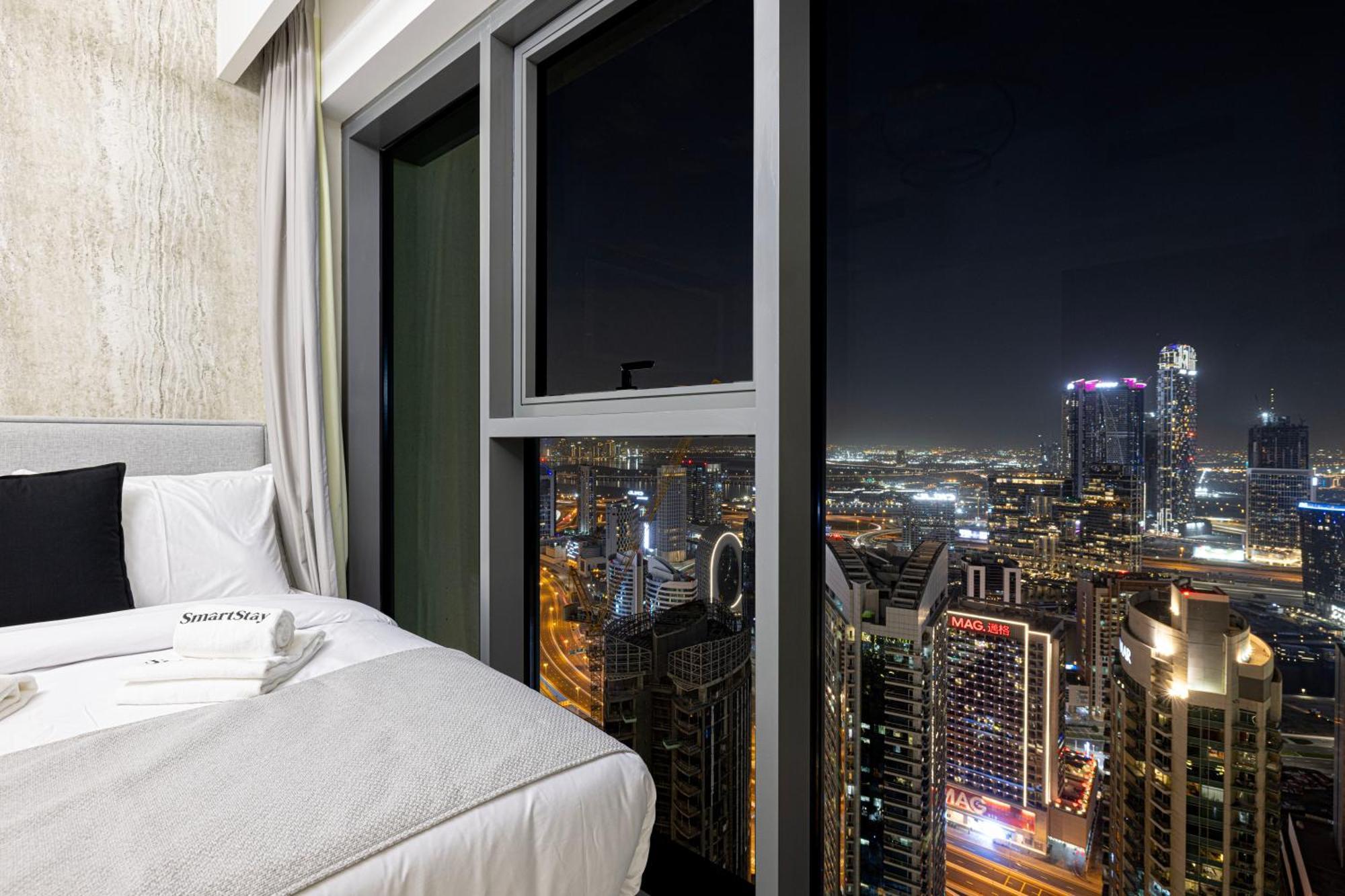 Smartstay At Burj Royale - Full Burj Khalifa View - Brand New Luxury Apartments Dubai Exterior foto