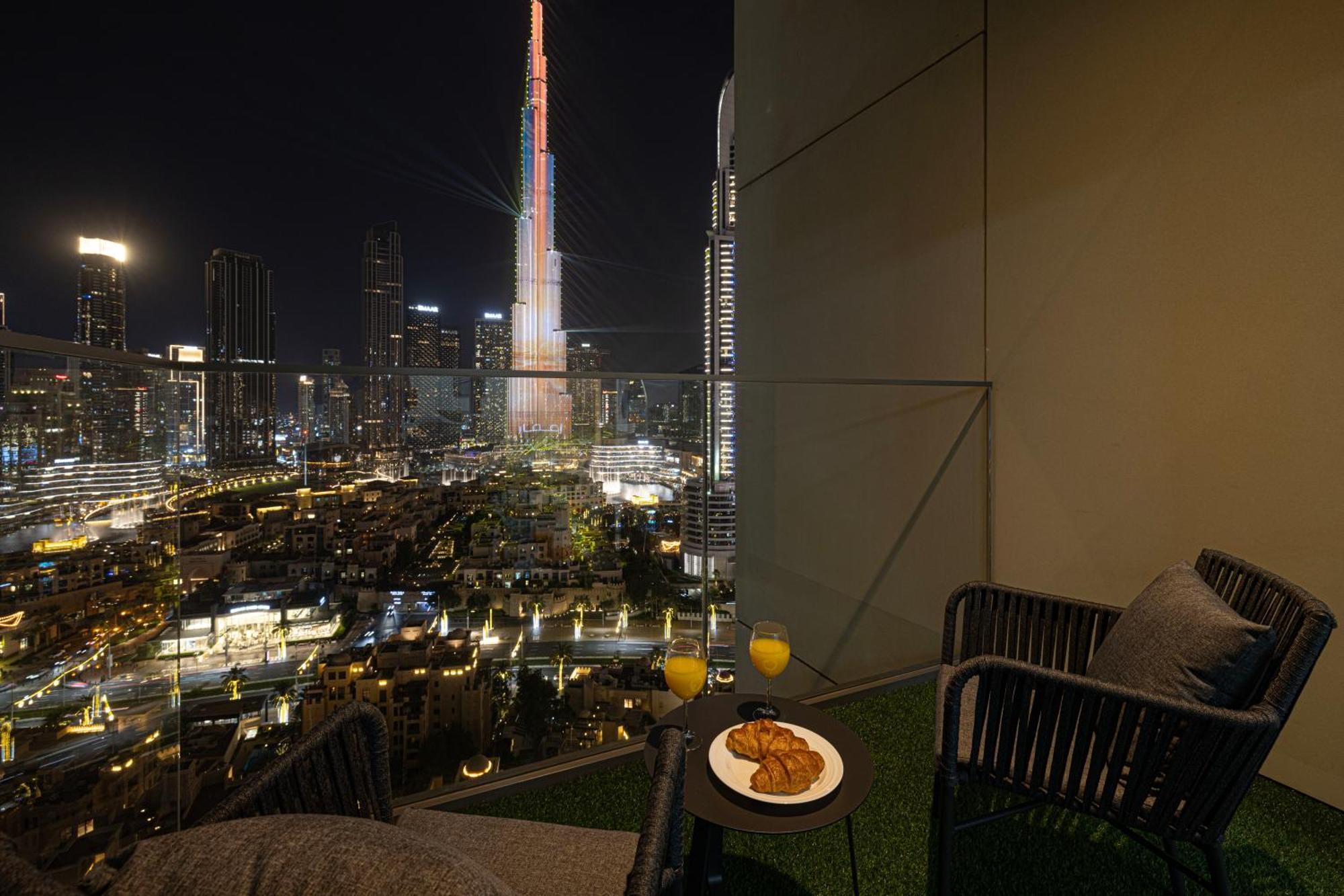 Smartstay At Burj Royale - Full Burj Khalifa View - Brand New Luxury Apartments Dubai Exterior foto