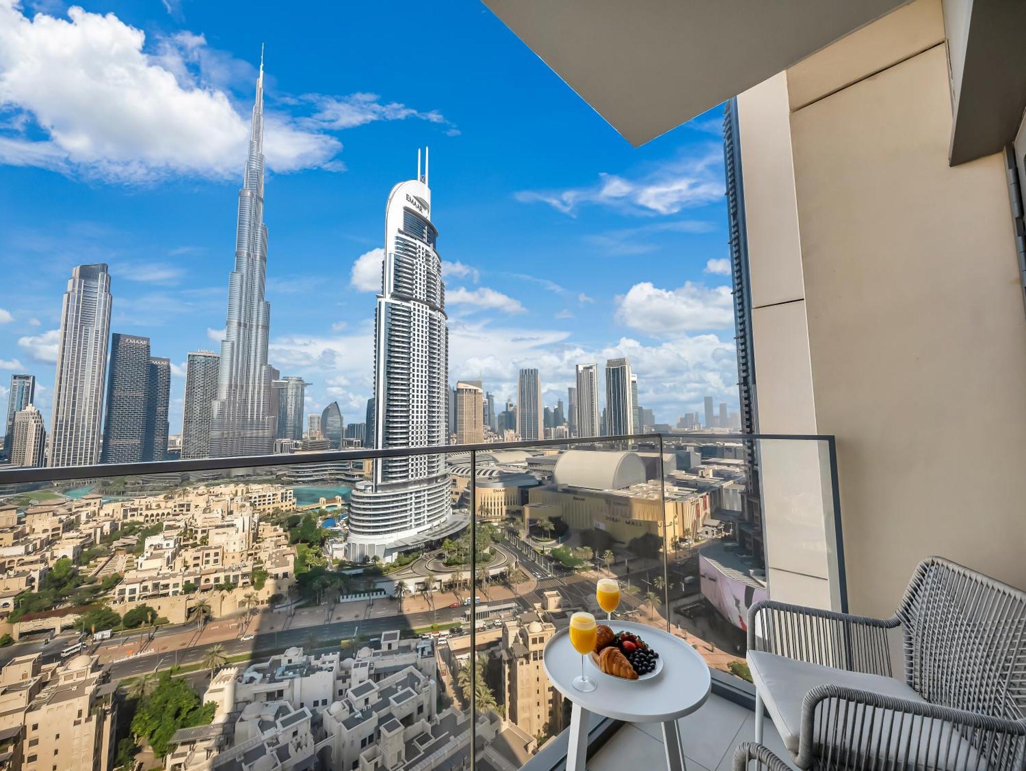 Smartstay At Burj Royale - Full Burj Khalifa View - Brand New Luxury Apartments Dubai Exterior foto